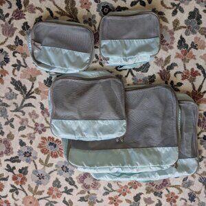 Set of 5 Packing and Storage Cubes